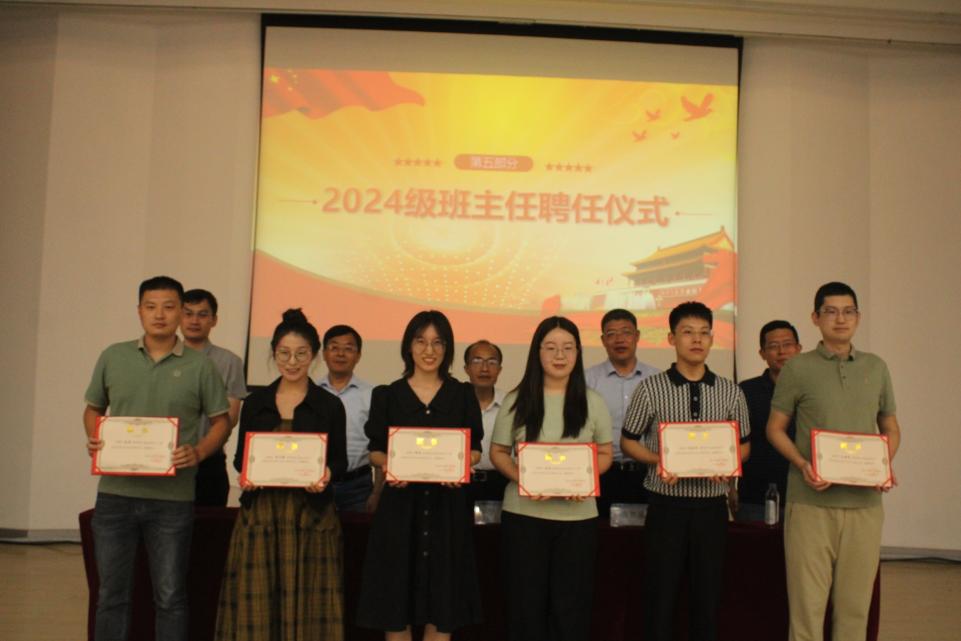 图示, 示意图
中度可信度描述已自动生成:ver1